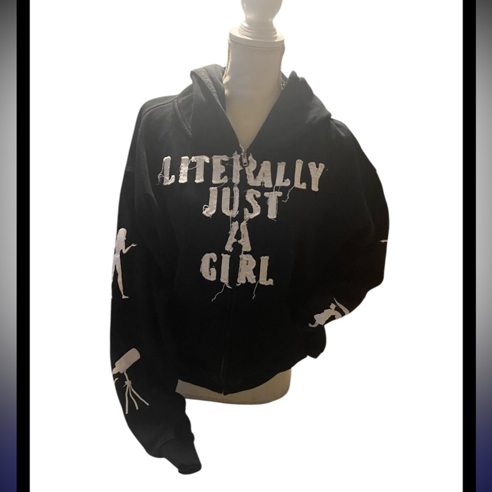 NWT WRLD REBIRTH Zip Up Hoodie